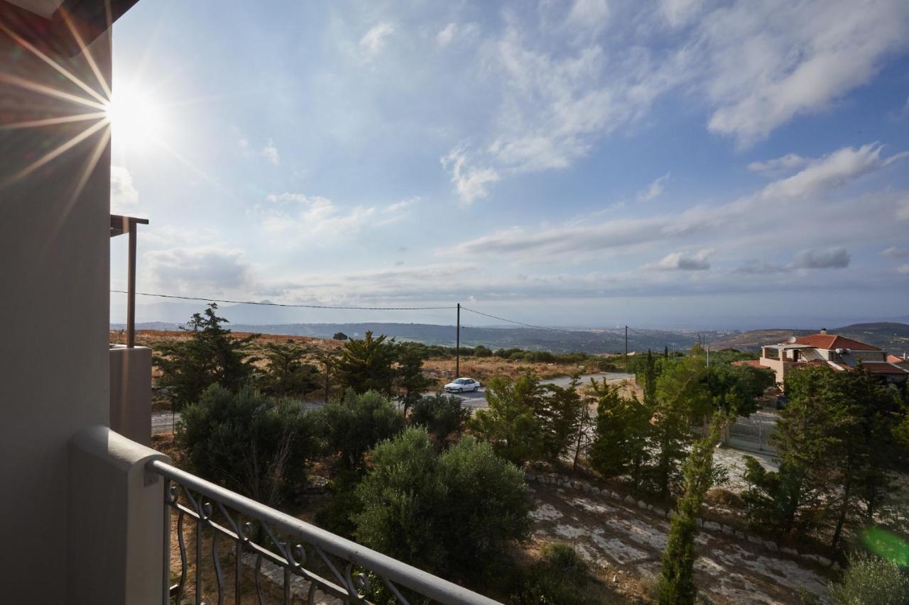 Serapis Country House On The Hill Above Heraklion Off Grid Hotel Archanes Exterior photo