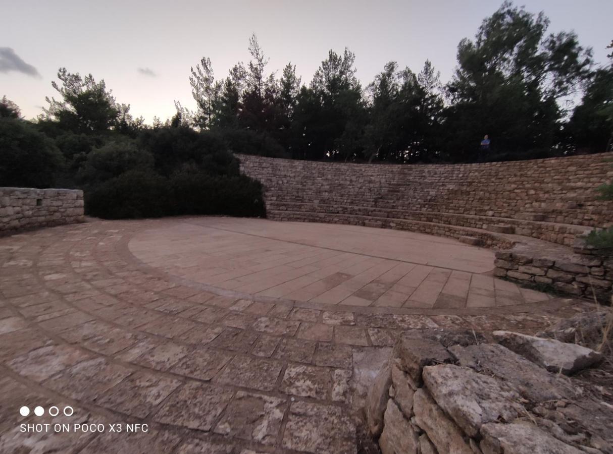 Serapis Country House On The Hill Above Heraklion Off Grid Hotel Archanes Exterior photo